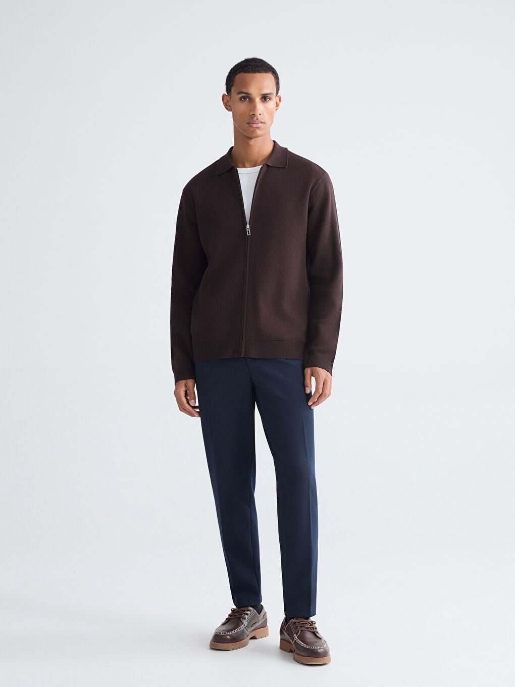 Чоловік КОРИЧНЕВИЙ Кардиган-1