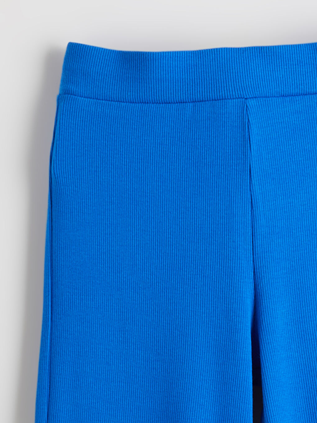 Дівчина СИНІЙ Легінси-1