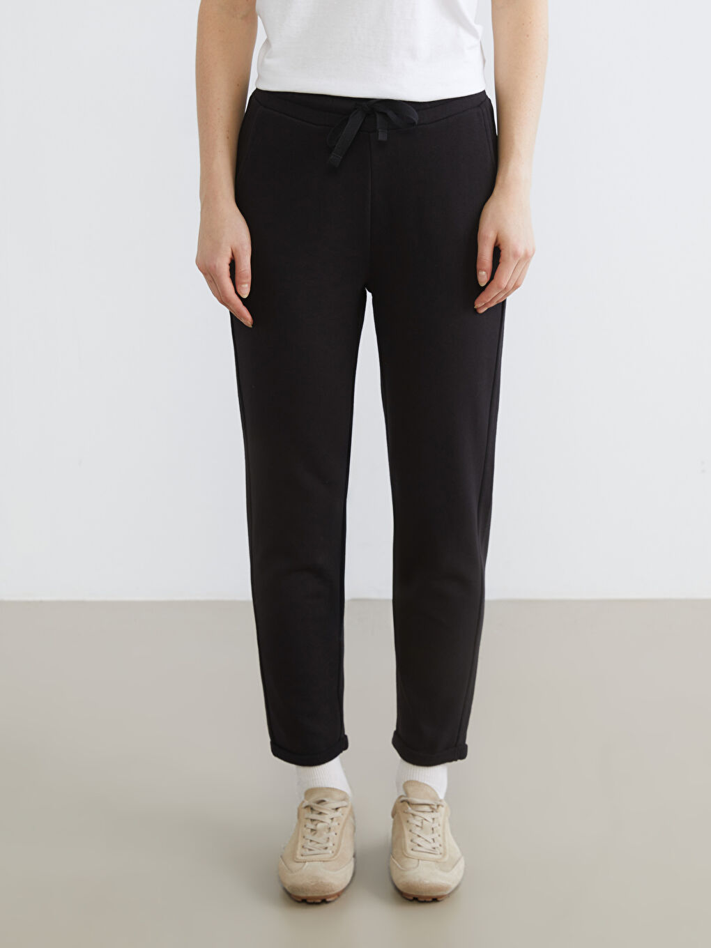 Women's Sweatpants with Elastic Waist-1