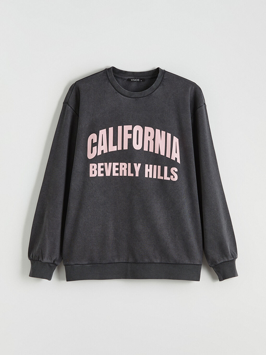 კალიფორნიის პრინტიანი, ოვერსაიზ ქალის სვიტშირტი-4