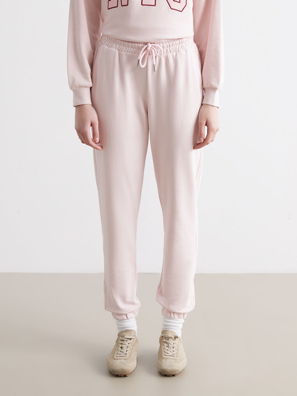 Дамски джогър панталони с еластичен колан-1