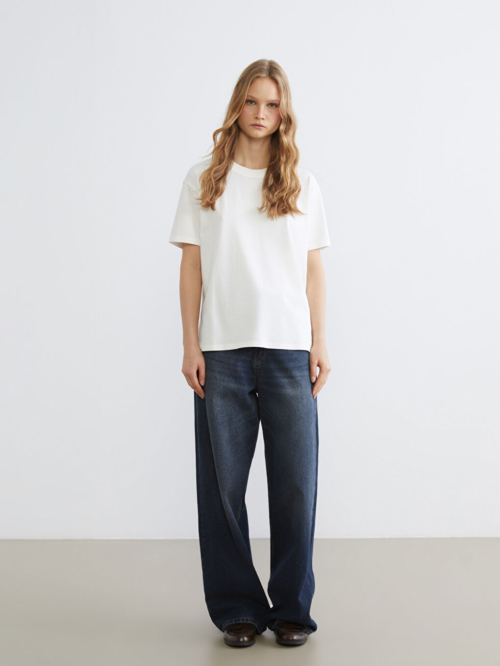 Әйелдер сұрғыштау-қою сары Футболка-1