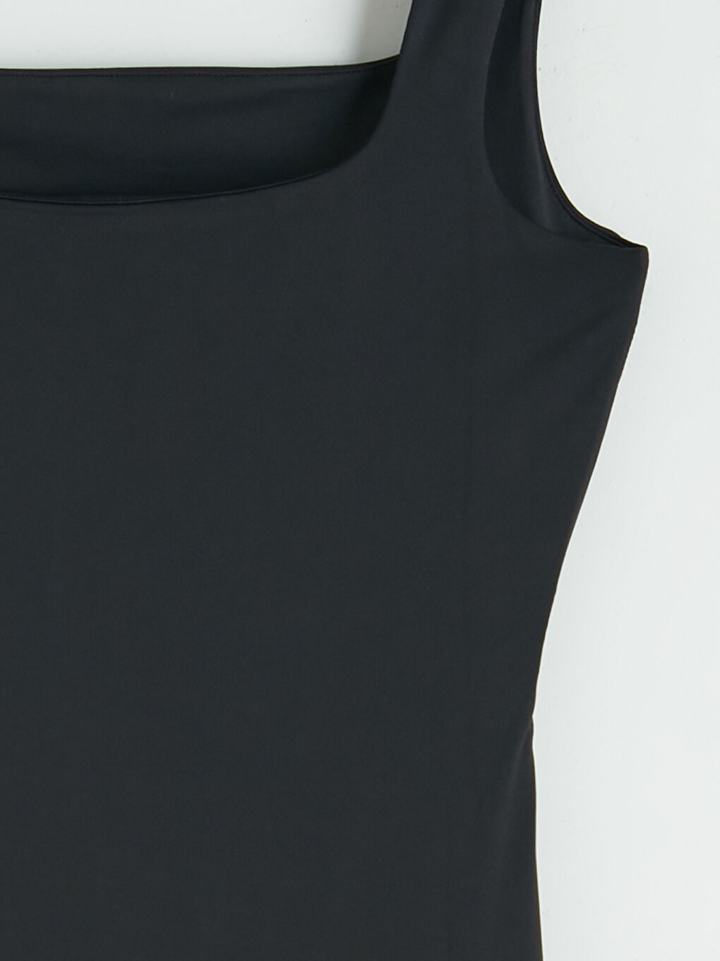 Kare Yaka Büzgülü Bodycon Elbise-3