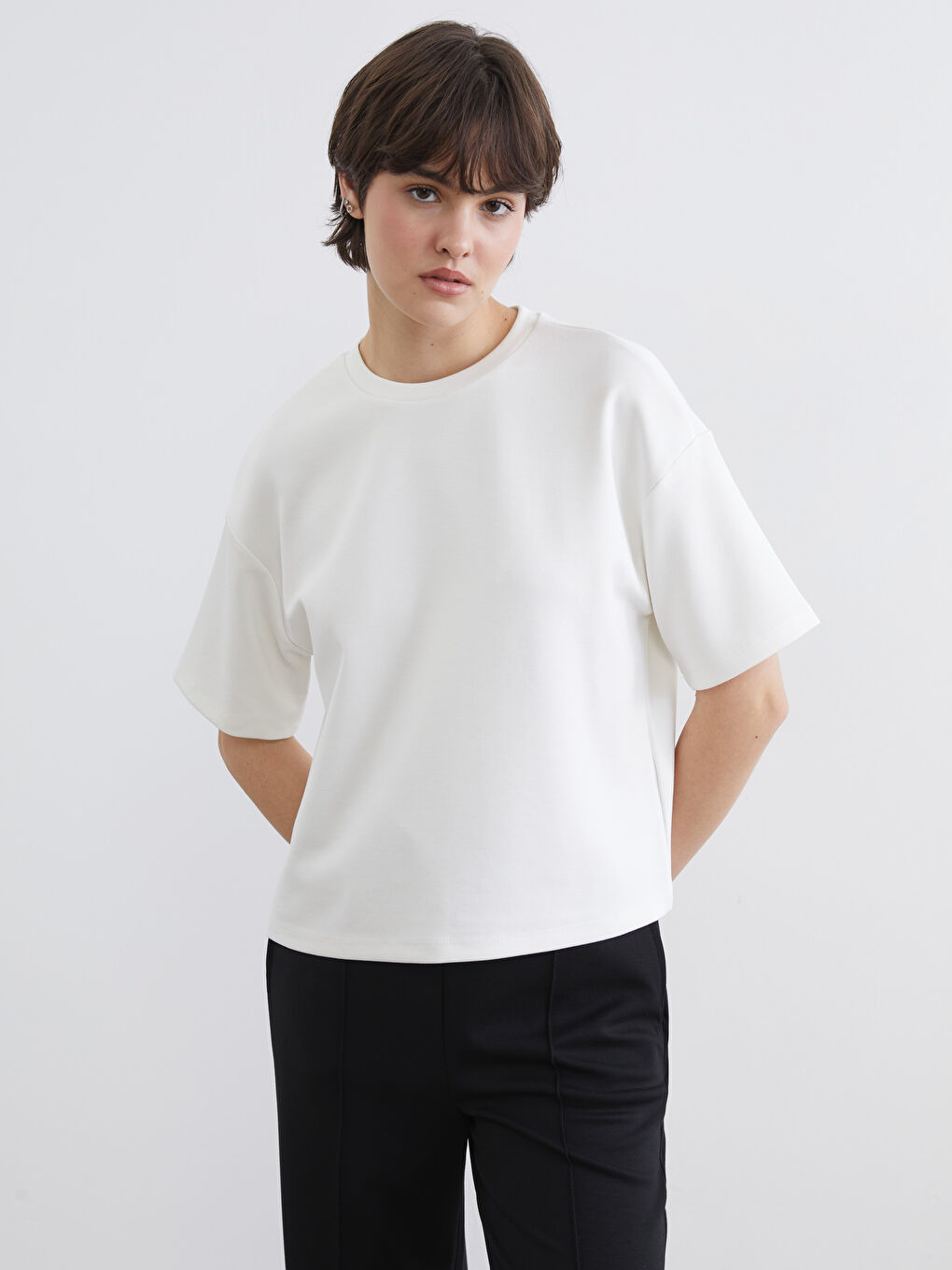 Ekru Soft Touch Oversize Kadın Tişört