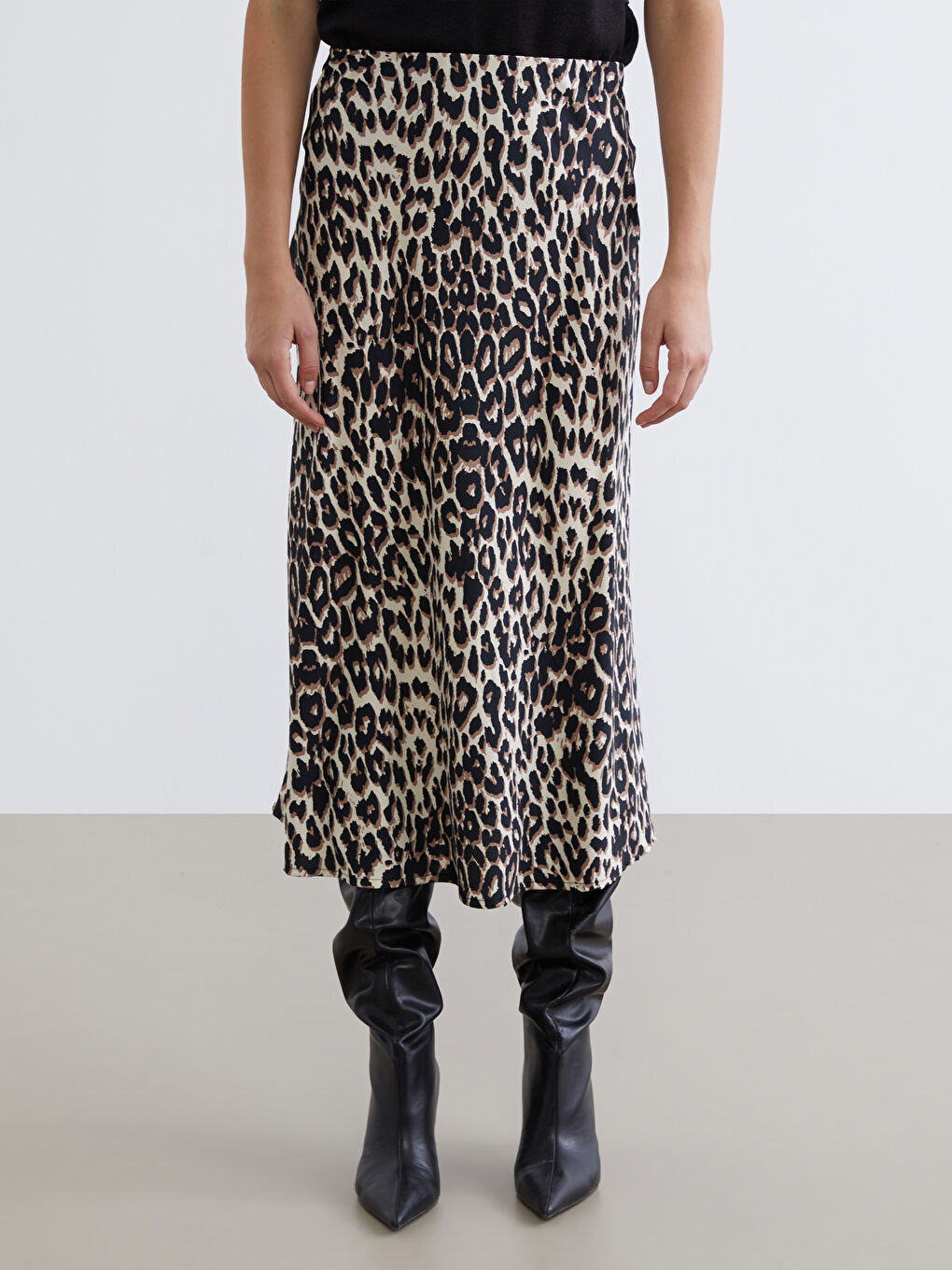 Юбка с леопардовым принтом и эластичным поясом-1