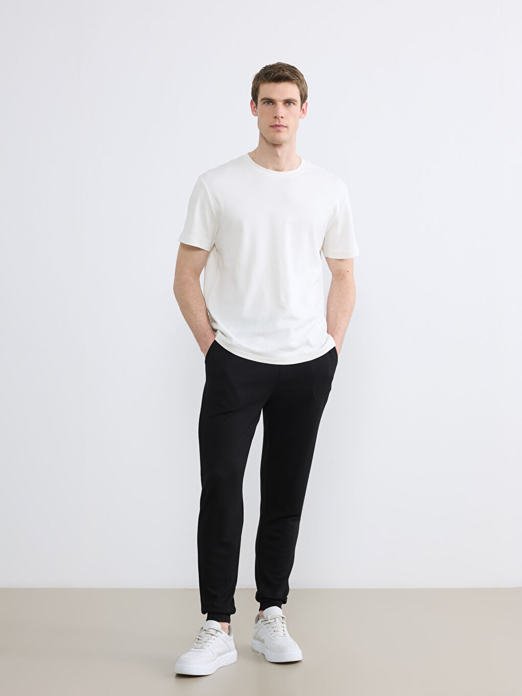 بنطال رياضي