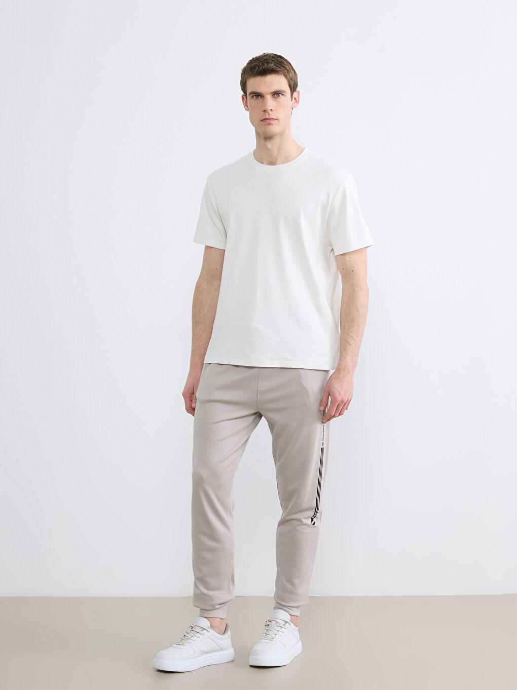 بنطال رياضي