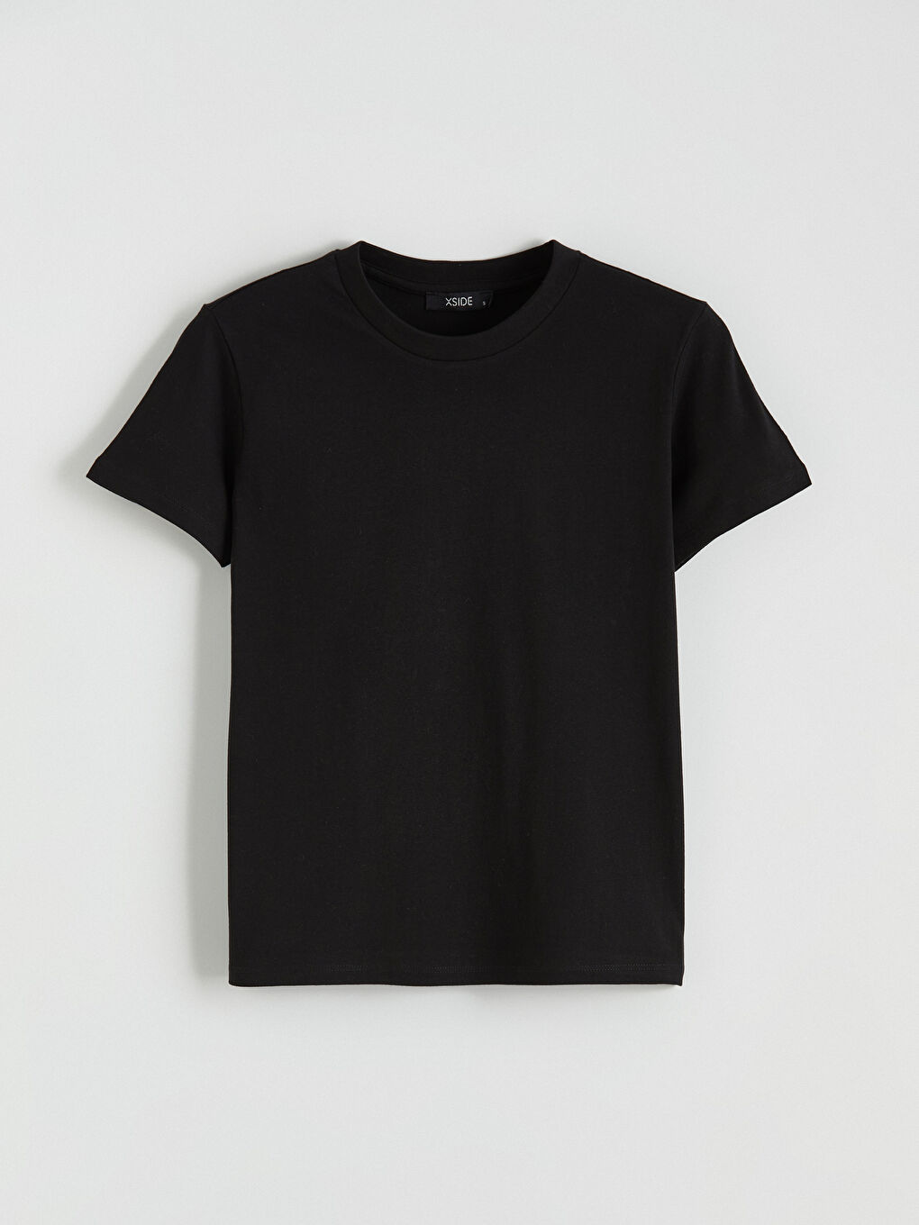 Женская футболка с круглым вырезом-4