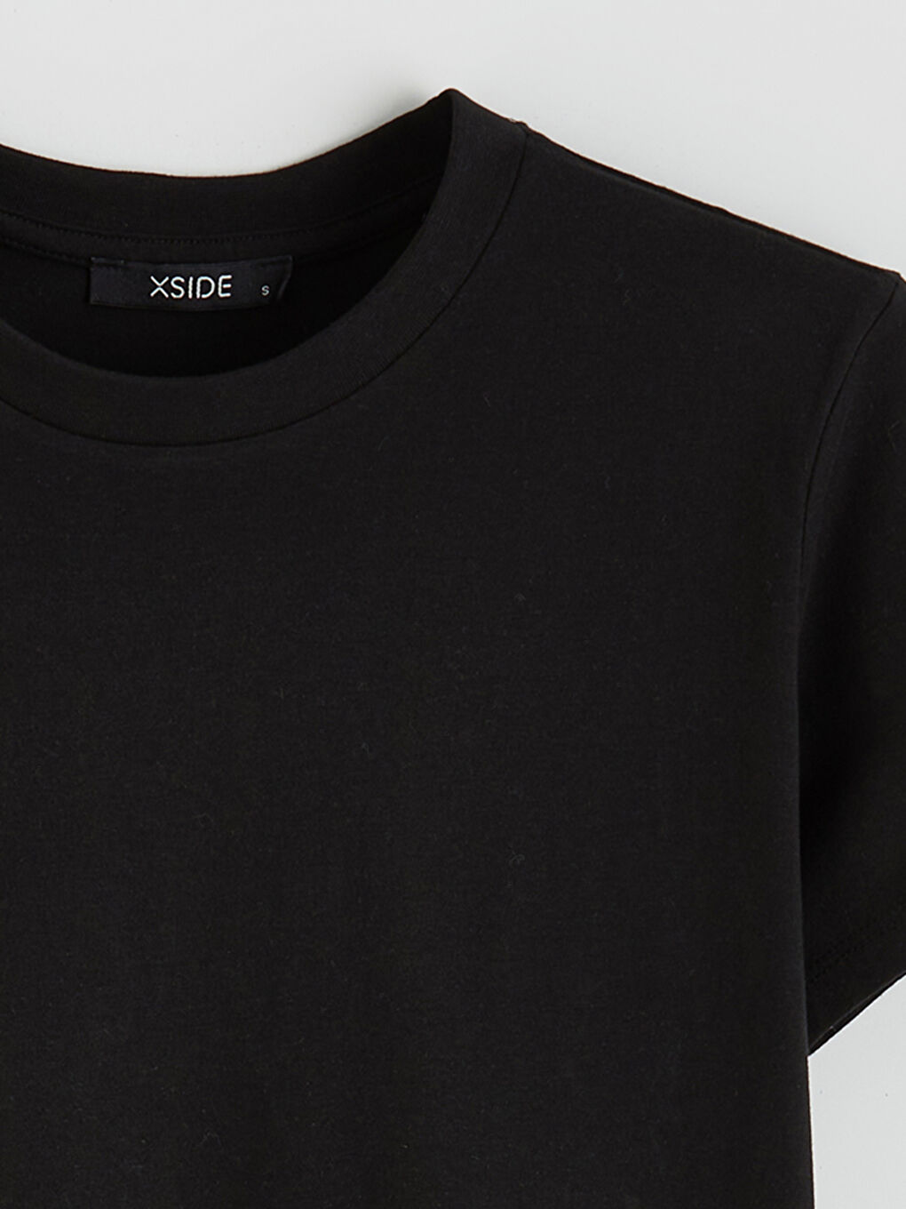 Женская футболка с круглым вырезом-5