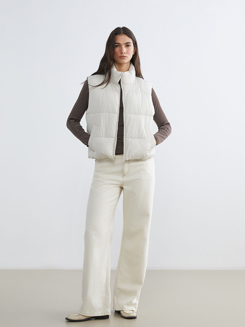 Bej Dik Yaka Kadın Şişme Yelek-1