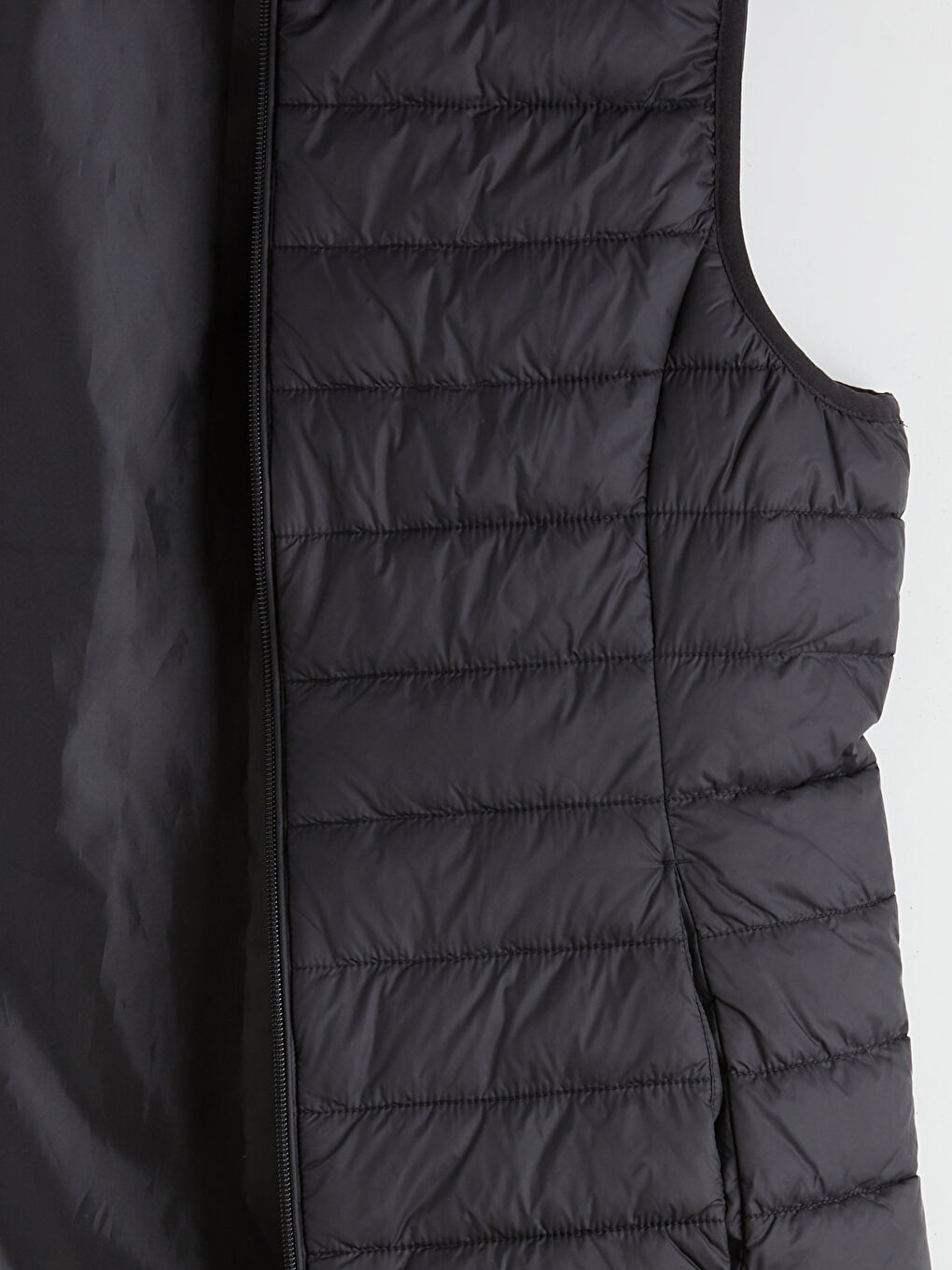 Women's Stand-Up Collar Puffer Vest-6