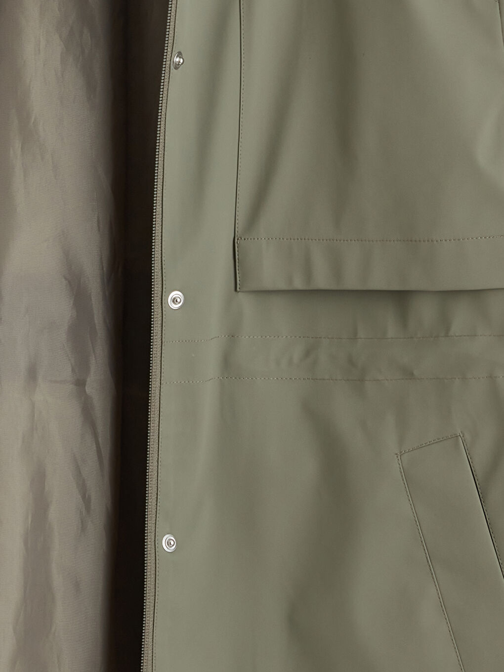 Yeşil Kapüşonlu Kadın Deri Görünümlü Yağmurluk-6