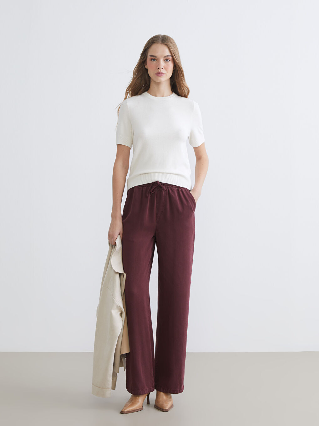 Women's Crew Neck Knit Sweater-1