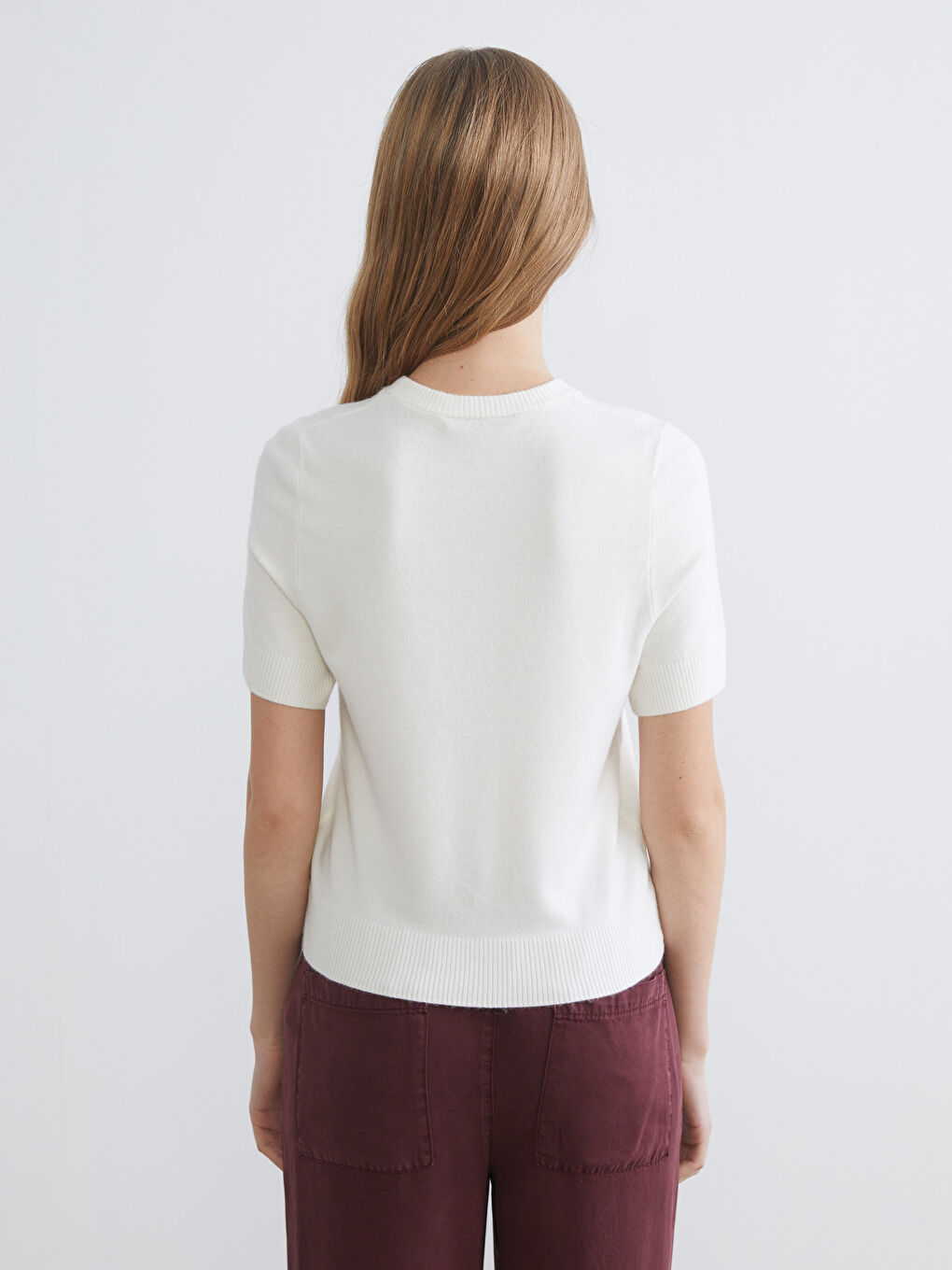 Women's Crew Neck Knit Sweater-3