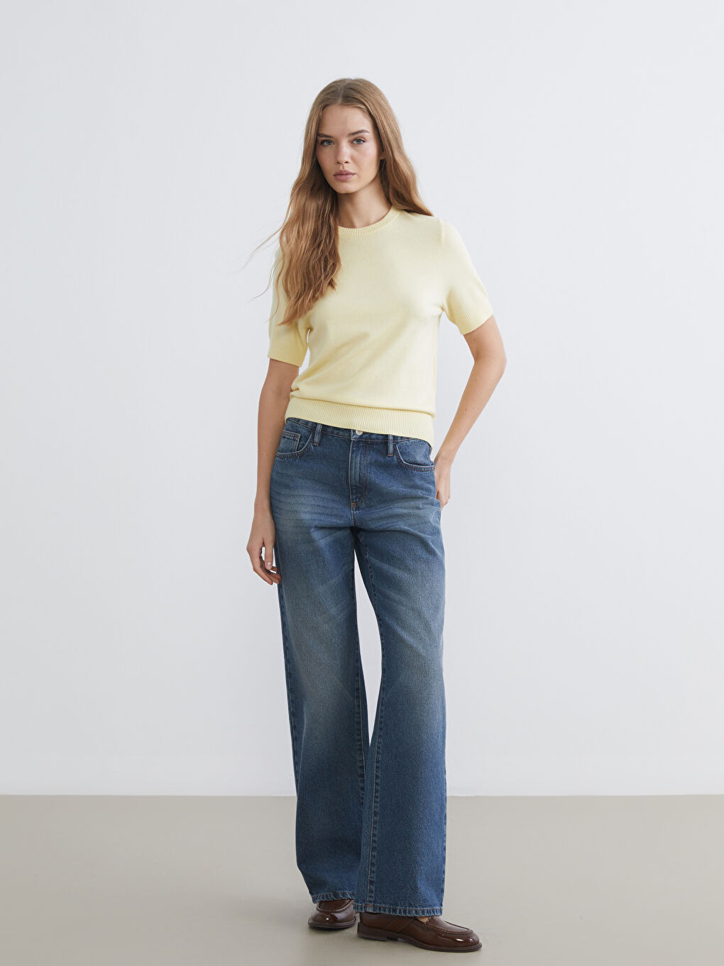 Women's Crew Neck Knit Sweater-1