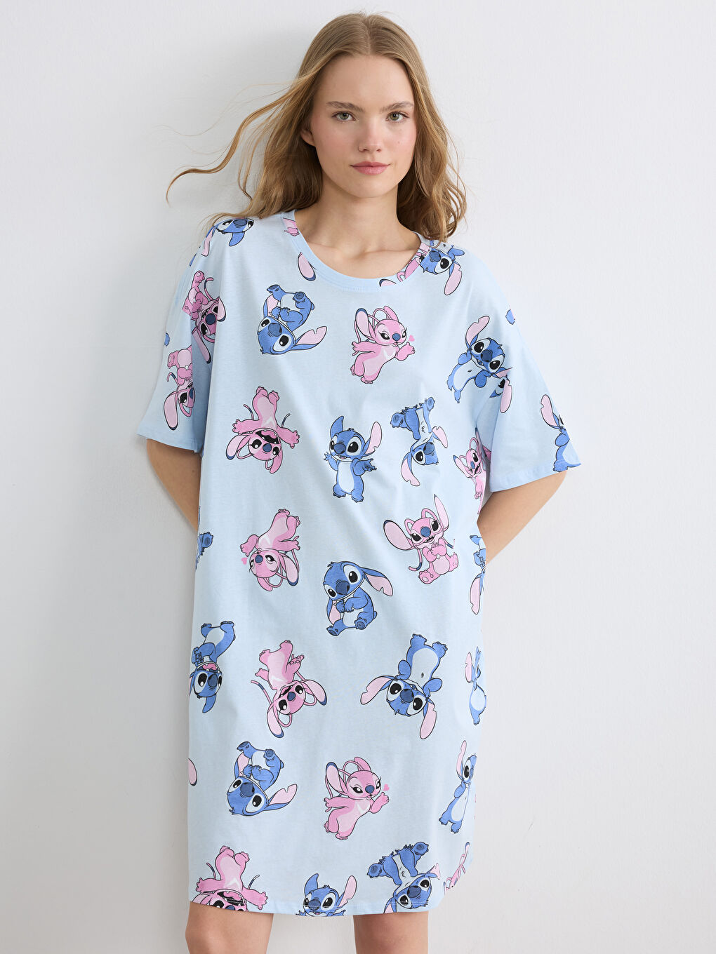 Mavi Bisiklet Yaka Stitch ve Angel Baskılı Kadın Gecelik-1
