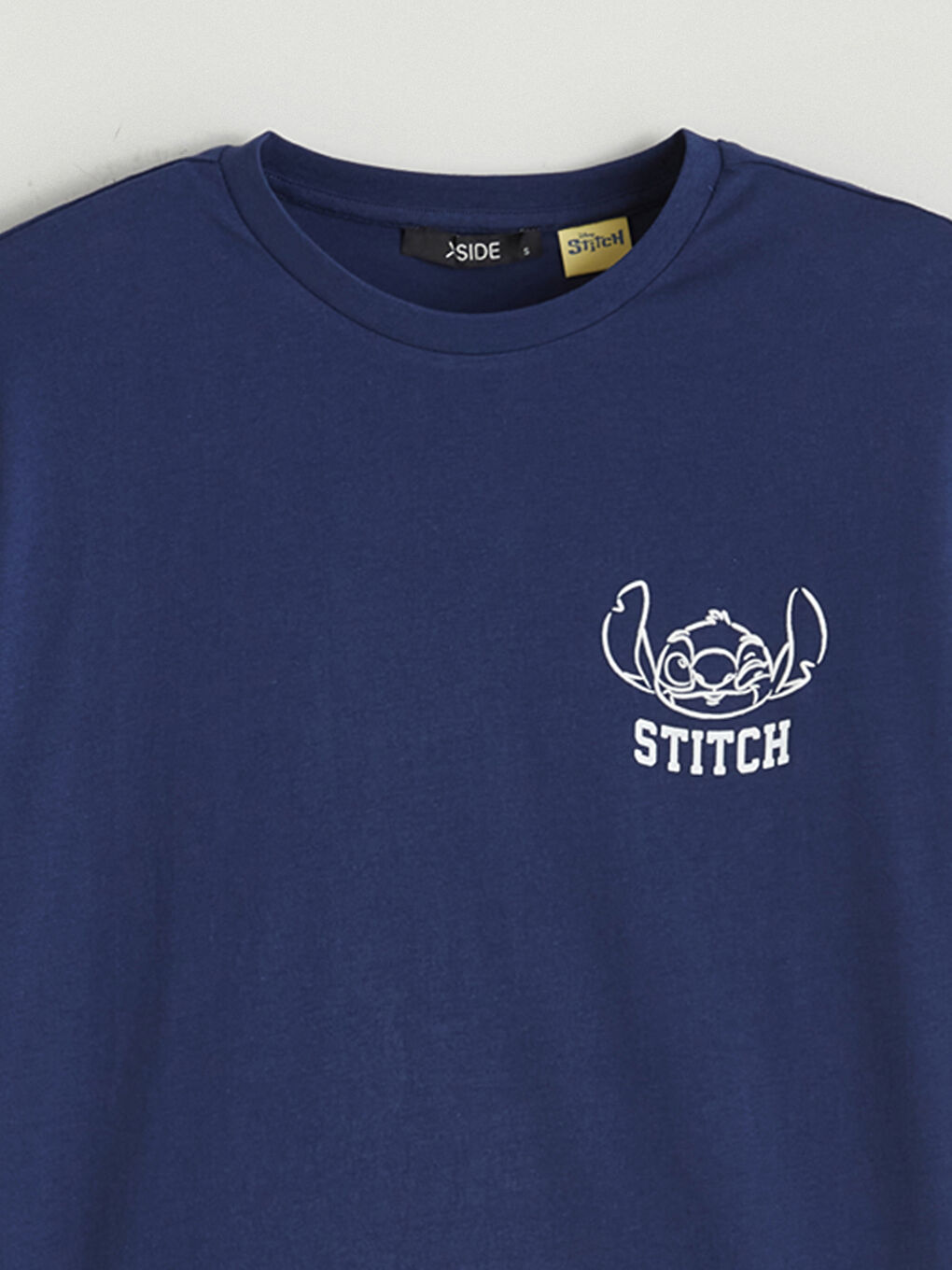 Crew Neck Lilo & Stitch Printed Women's T-Shirt-5