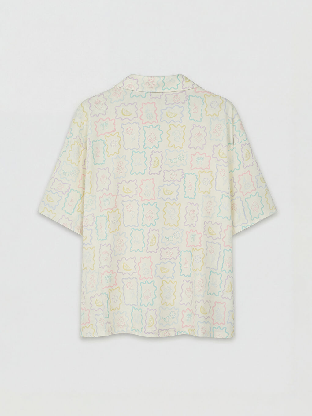 Desenli Kadın Şortlu Pijama Takımı-14