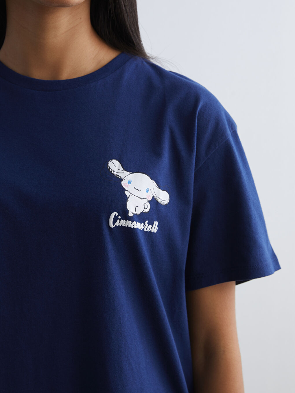 cinnamoroll принт дөңгелек жағалы әйелдер футболкасы-2
