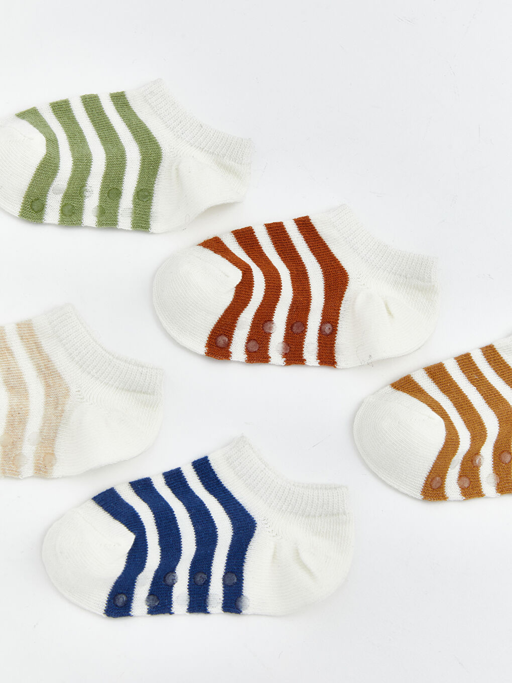 Малыши мальчики экрю Короткие носки-2