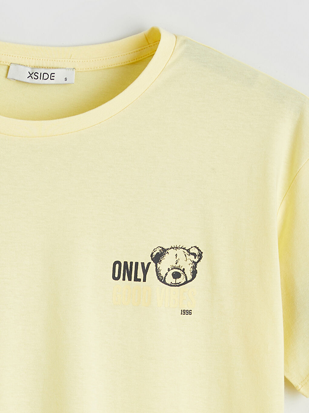 аю суреті бар дөңгелек жағалы футболка-5