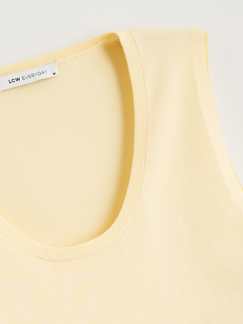 Майка из трикотажа с U-образным вырезом для женщин-5