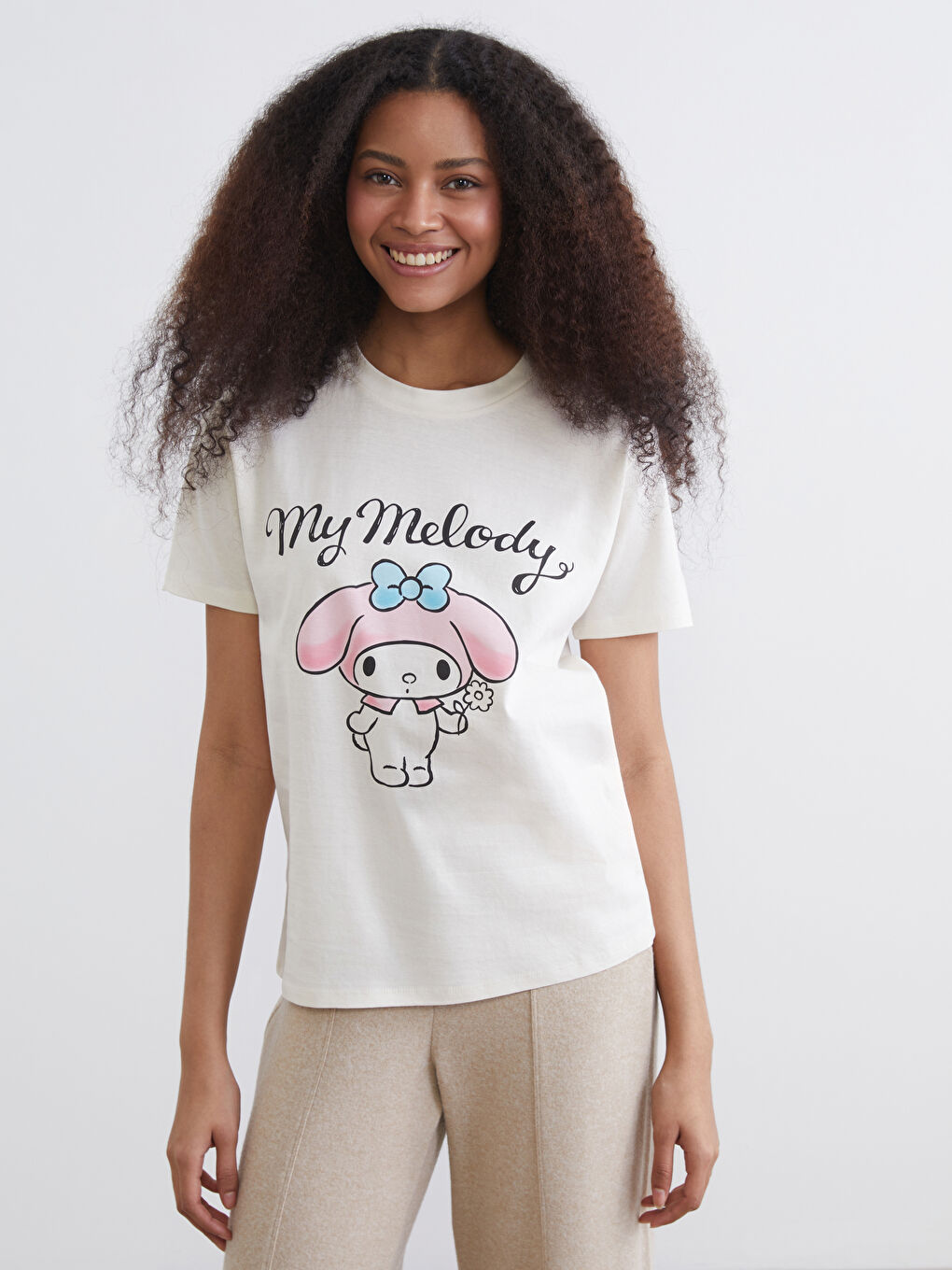 Crew Neck Hello Kitty Printed Women's T-Shirt