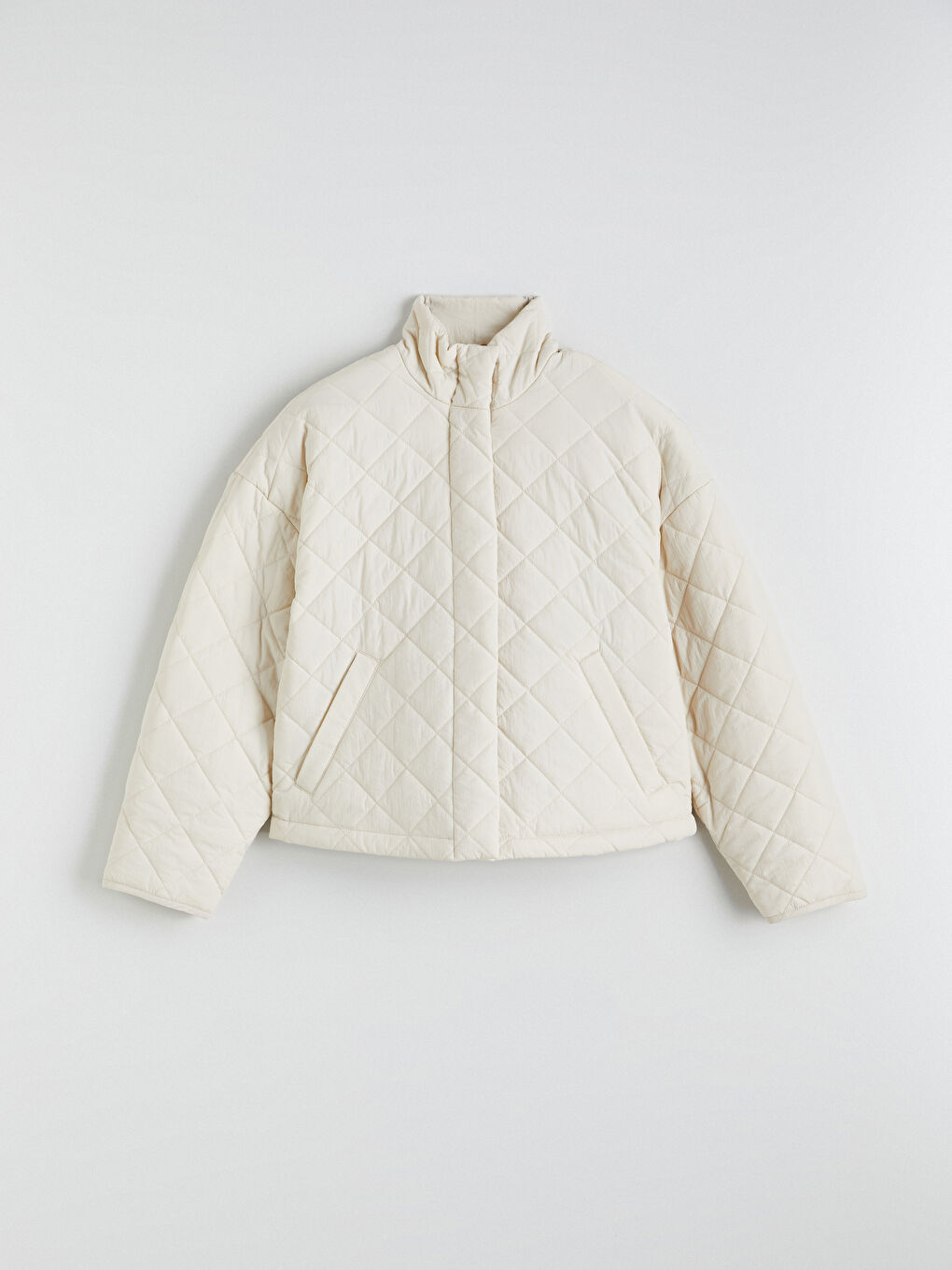 معطف منفوخ بيج فاتح / ايكرو امرأة-5