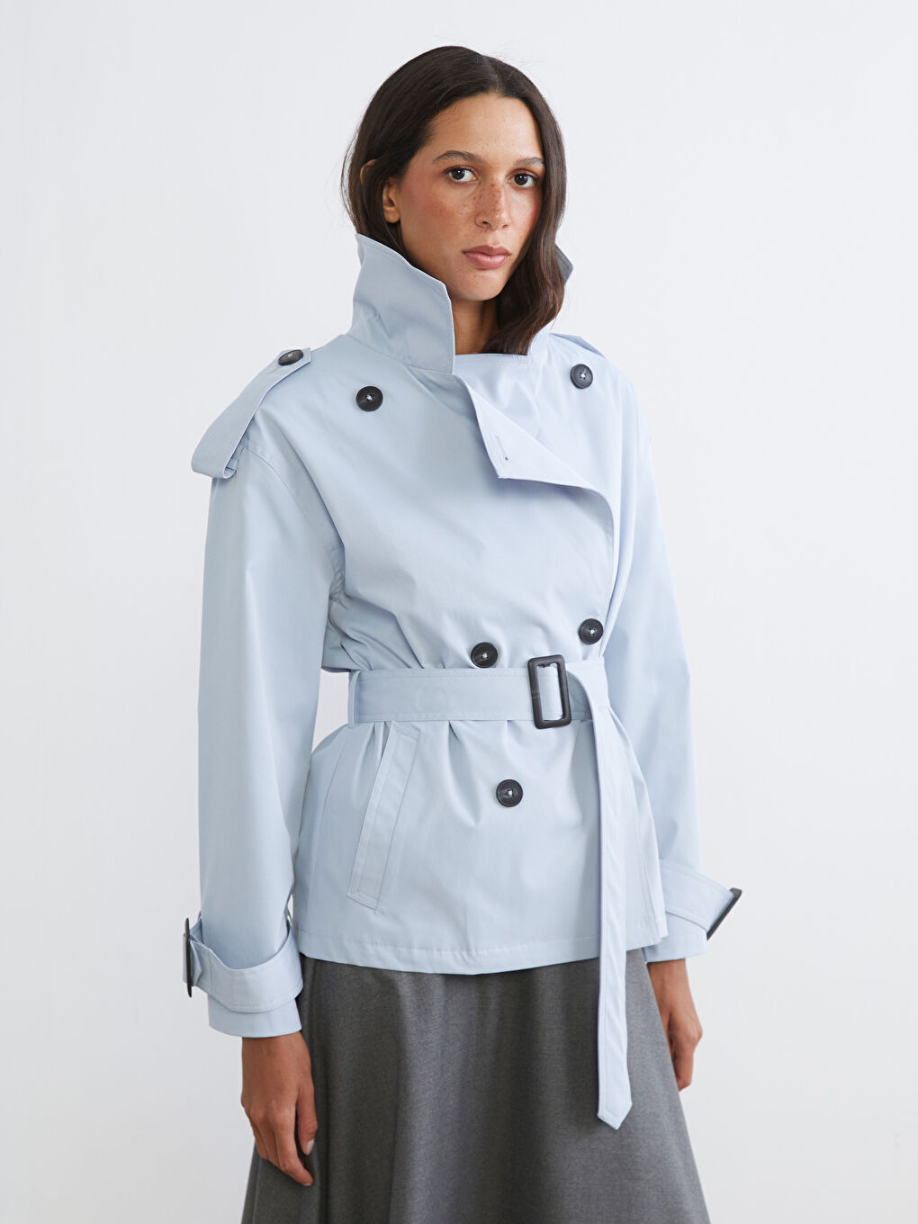 Mavi Kruvaze Yaka Kadın Trençkot