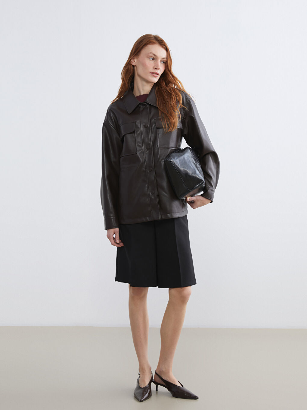 جاكيت جلد صناعي بني امرأة-1