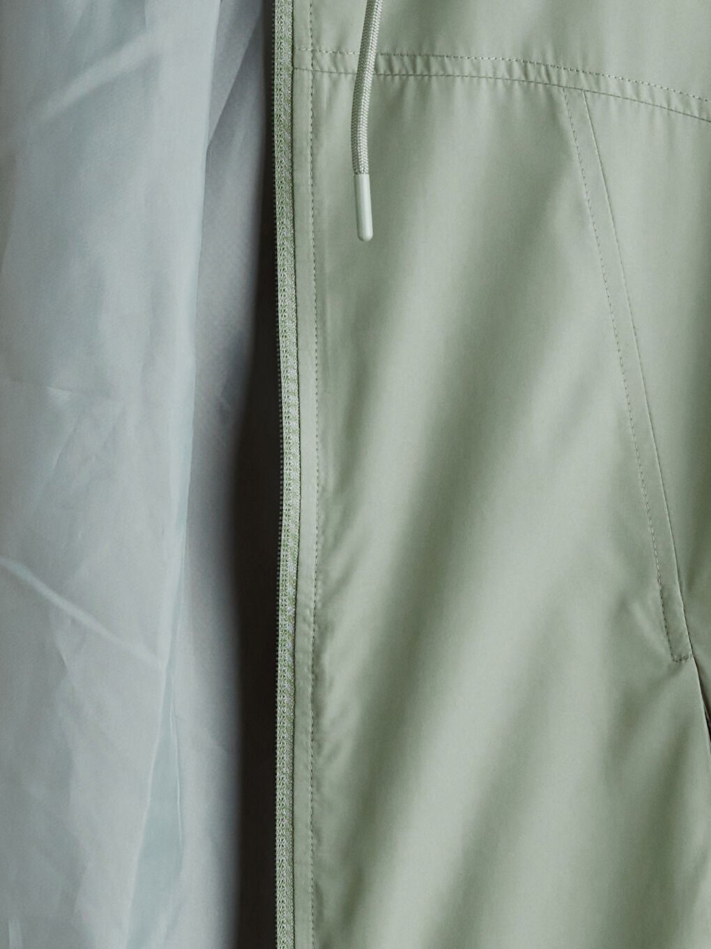 Haki Kapüşonlu Oversize Kadın Yağmurluk-6