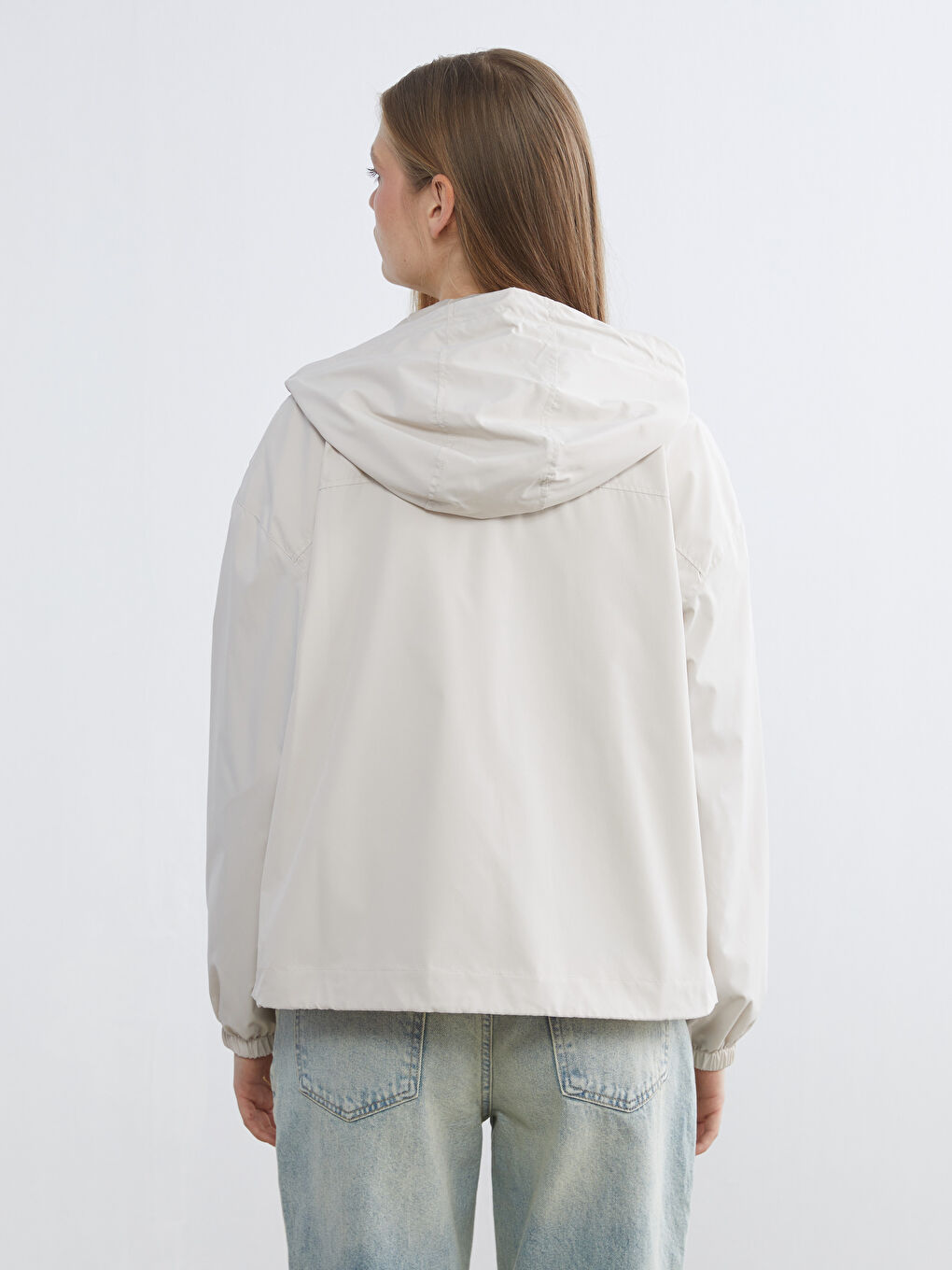 Bej Kapüşonlu Oversize Kadın Yağmurluk-4