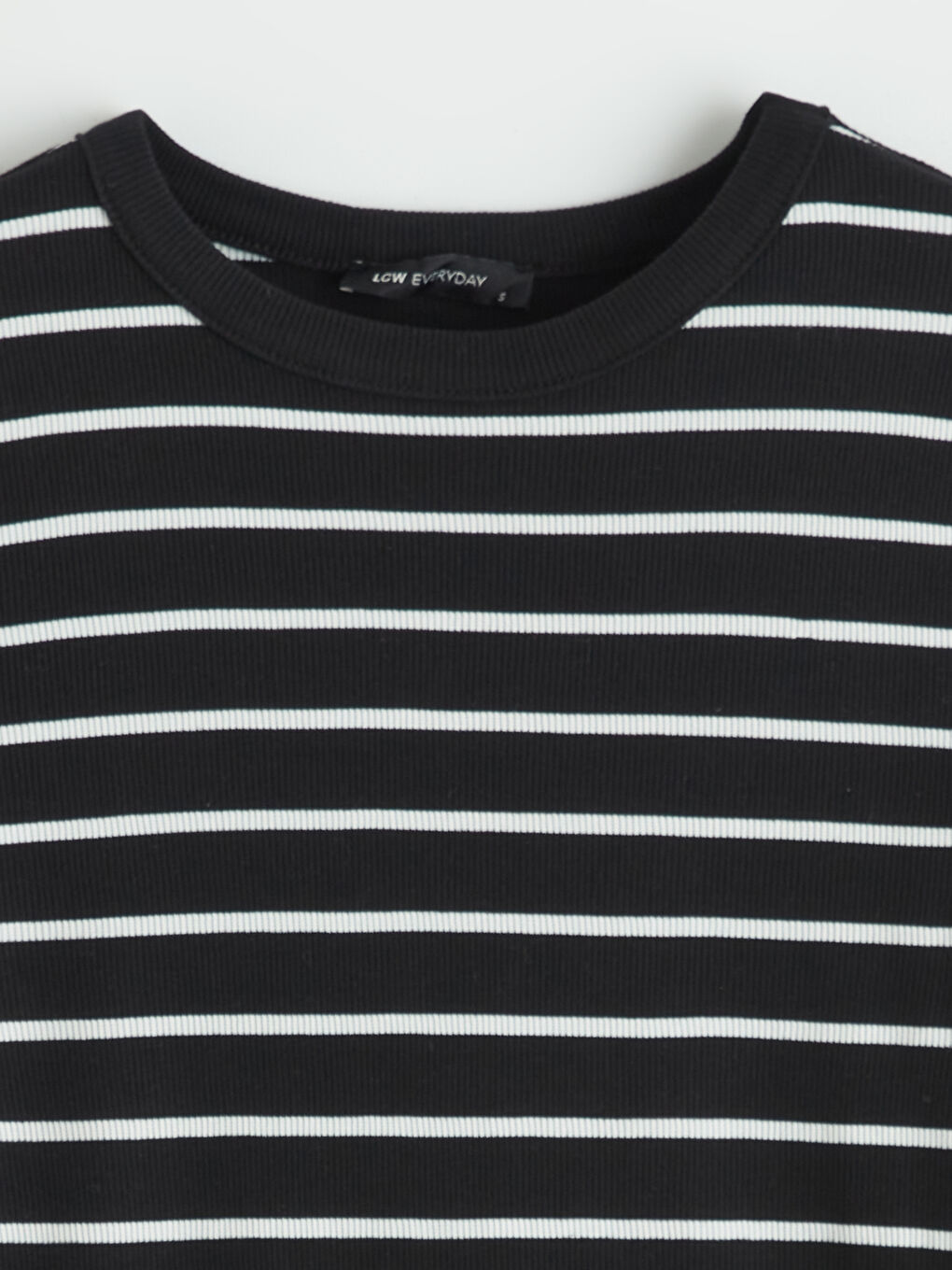 Siyah Bisiklet Yaka Çizgili Kadın Body-5