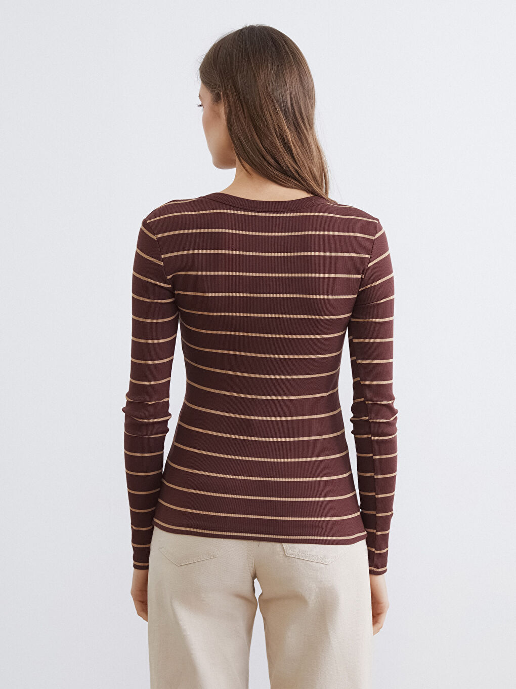 Әйелдерге арналған жолақты дөңгелек жағалы боди-3