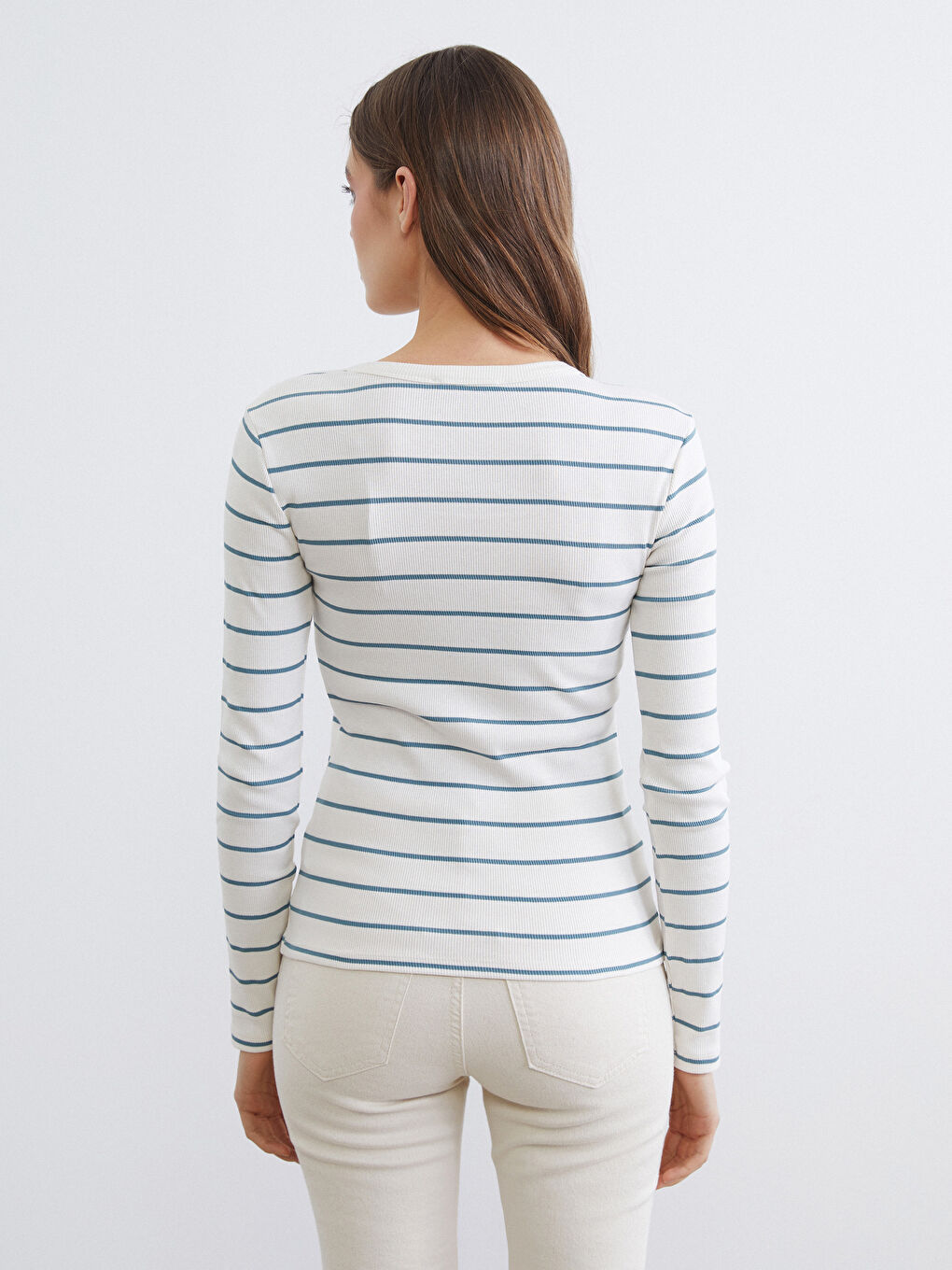 Әйелдерге арналған жолақты дөңгелек жағалы боди-2