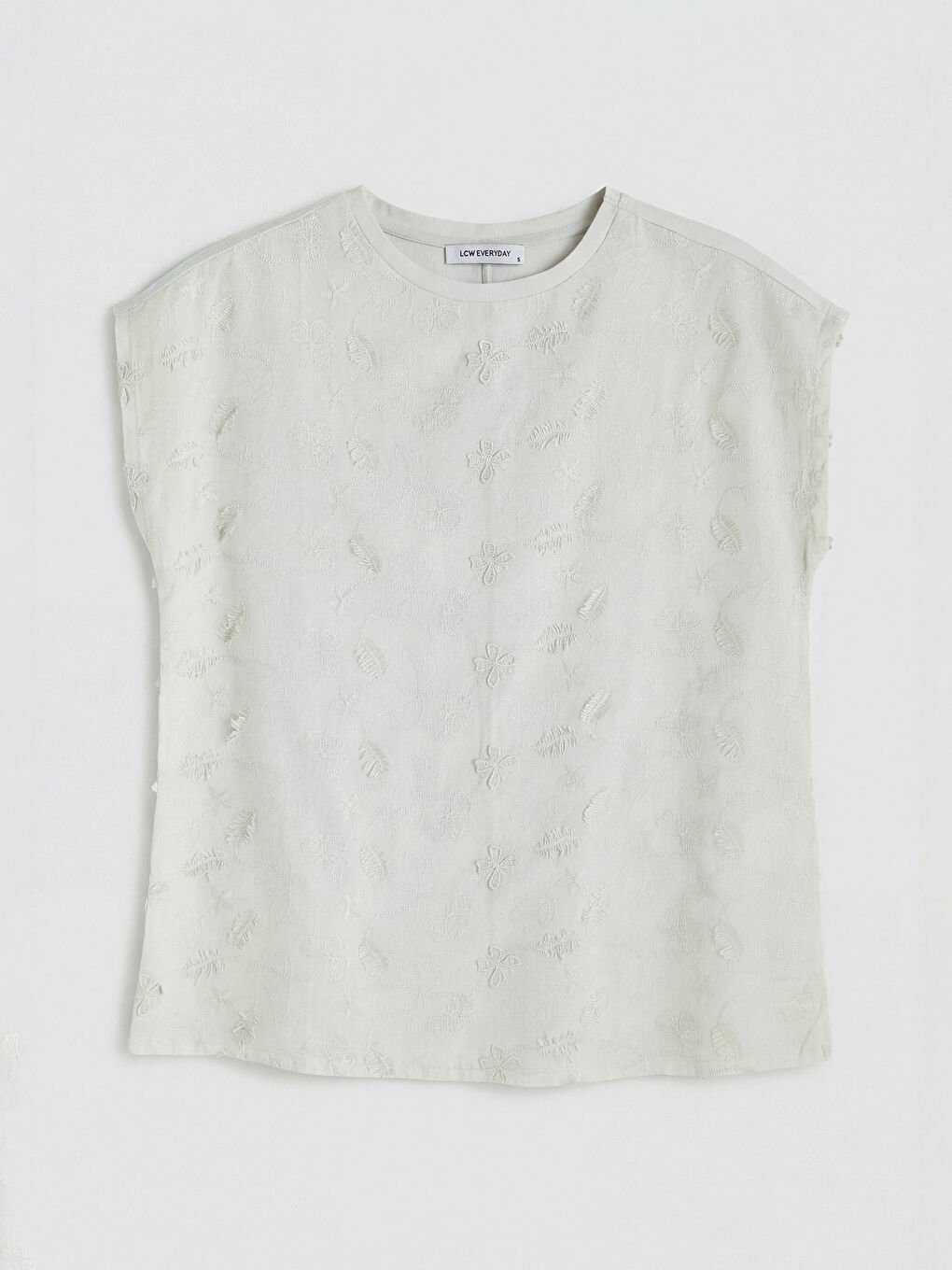 Gri Bisiklet Yaka Nakışlı Kadın Tişört