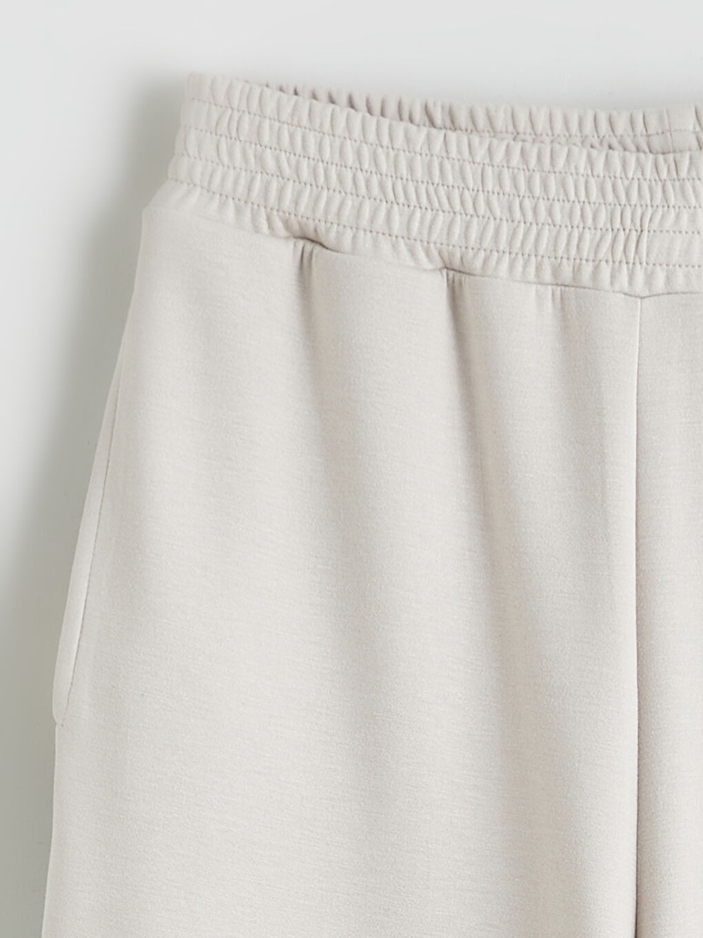 Soft Touch Women's Sweatpants with Elastic Waistband-5