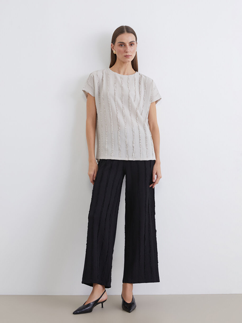 Gri Bisiklet Yaka Dokulu Bluz-1