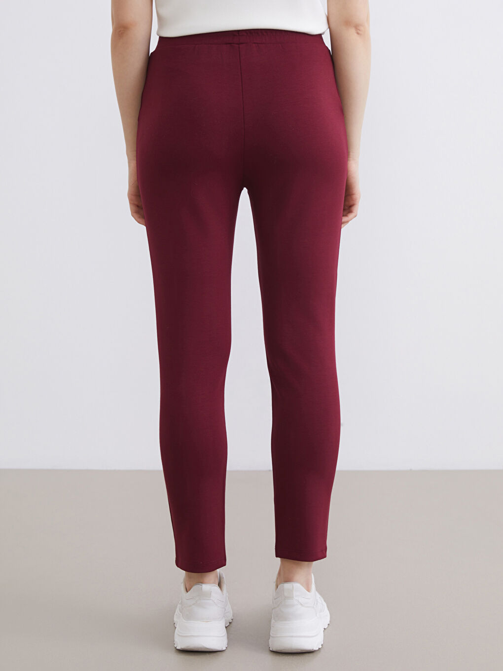 Bordo Beli Lastikli Soft Touch Kadın Eşofman Altı-4