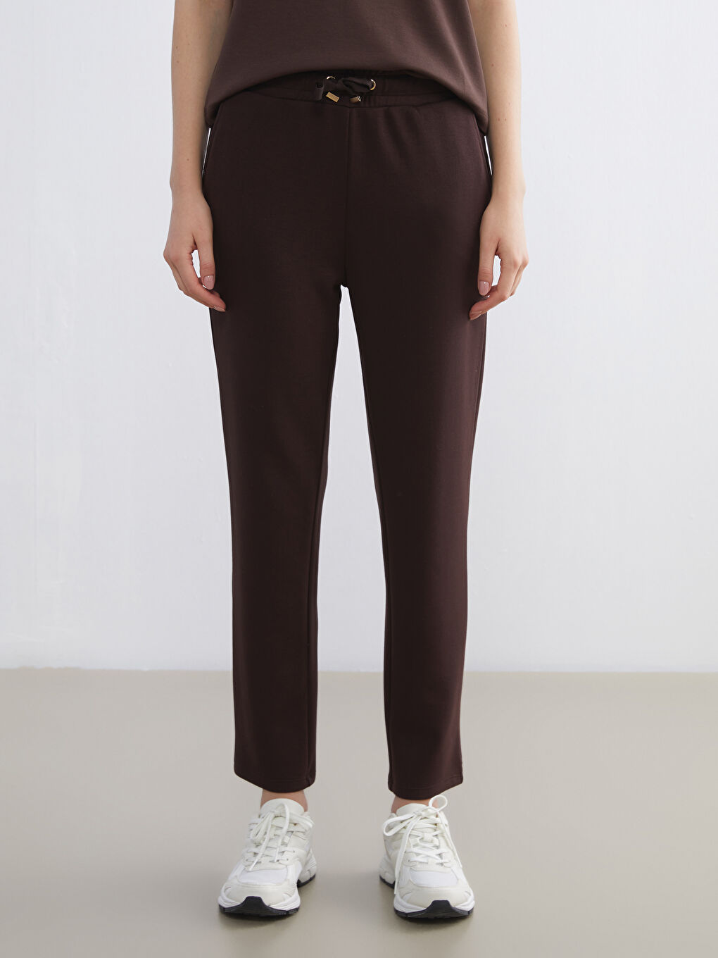 Kahverengi Beli Lastikli Soft Touch Kadın Eşofman Altı-1