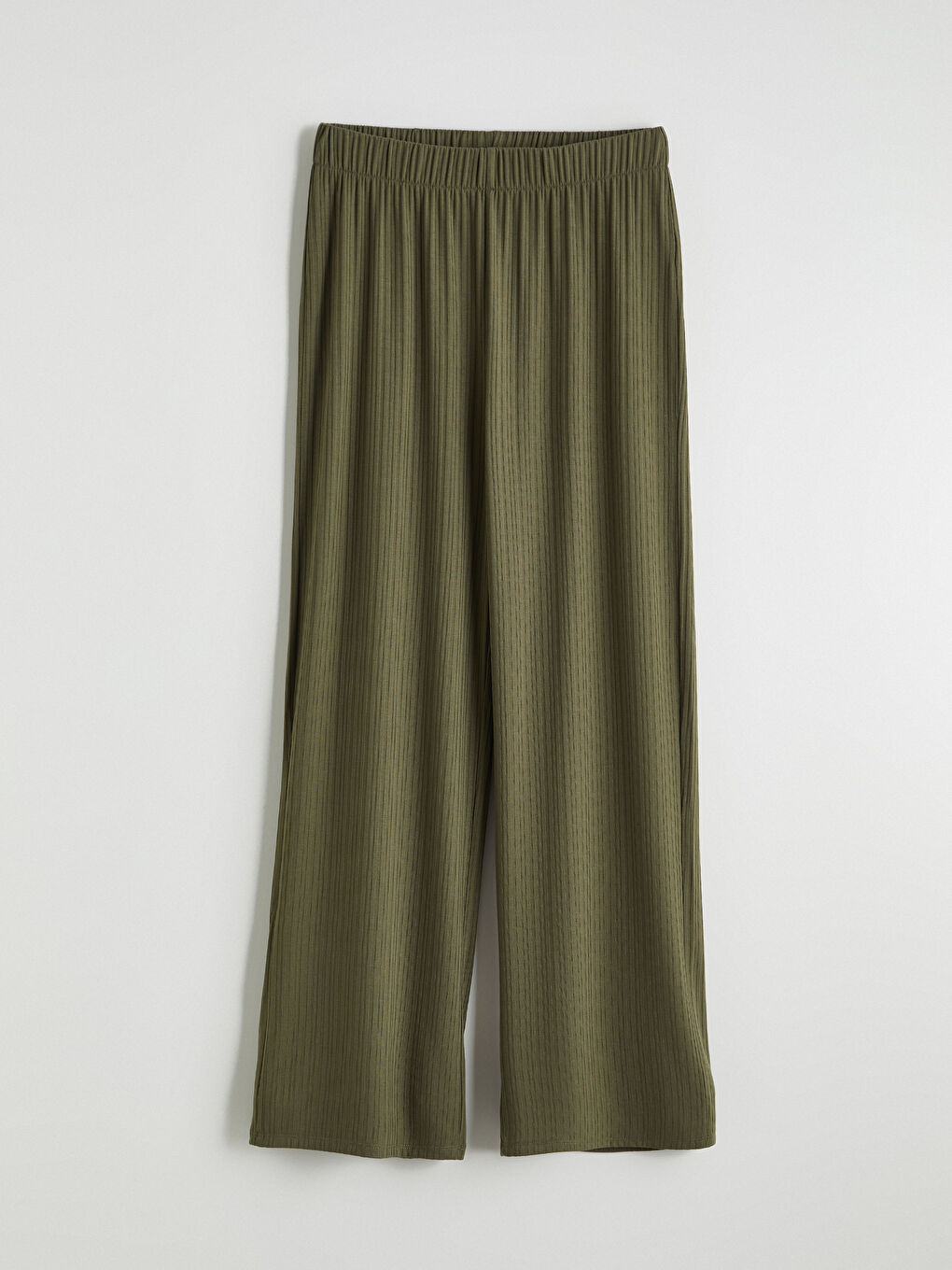 Женские текстурированные брюки с эластичным поясом