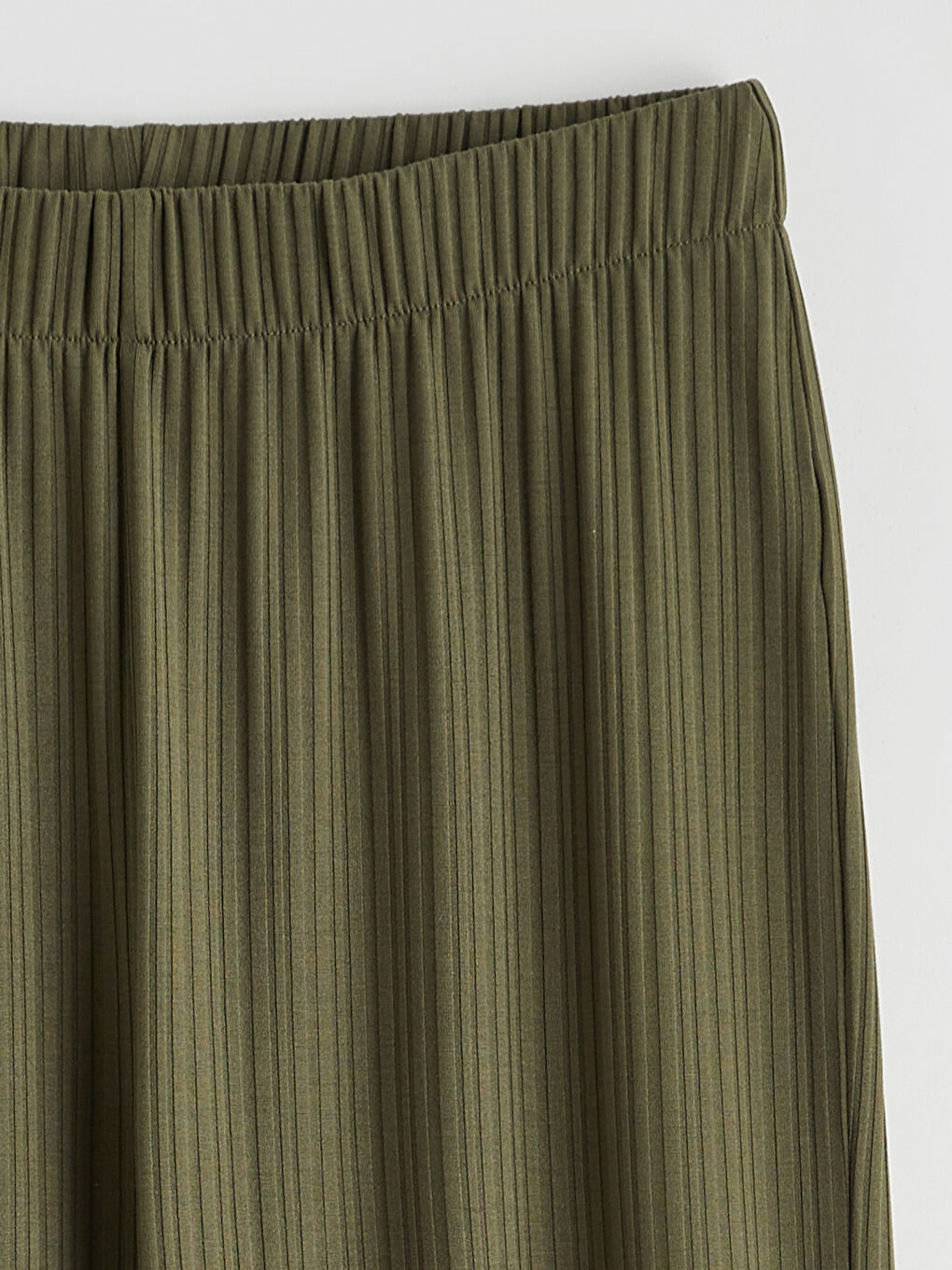 Женские текстурированные брюки с эластичным поясом-1