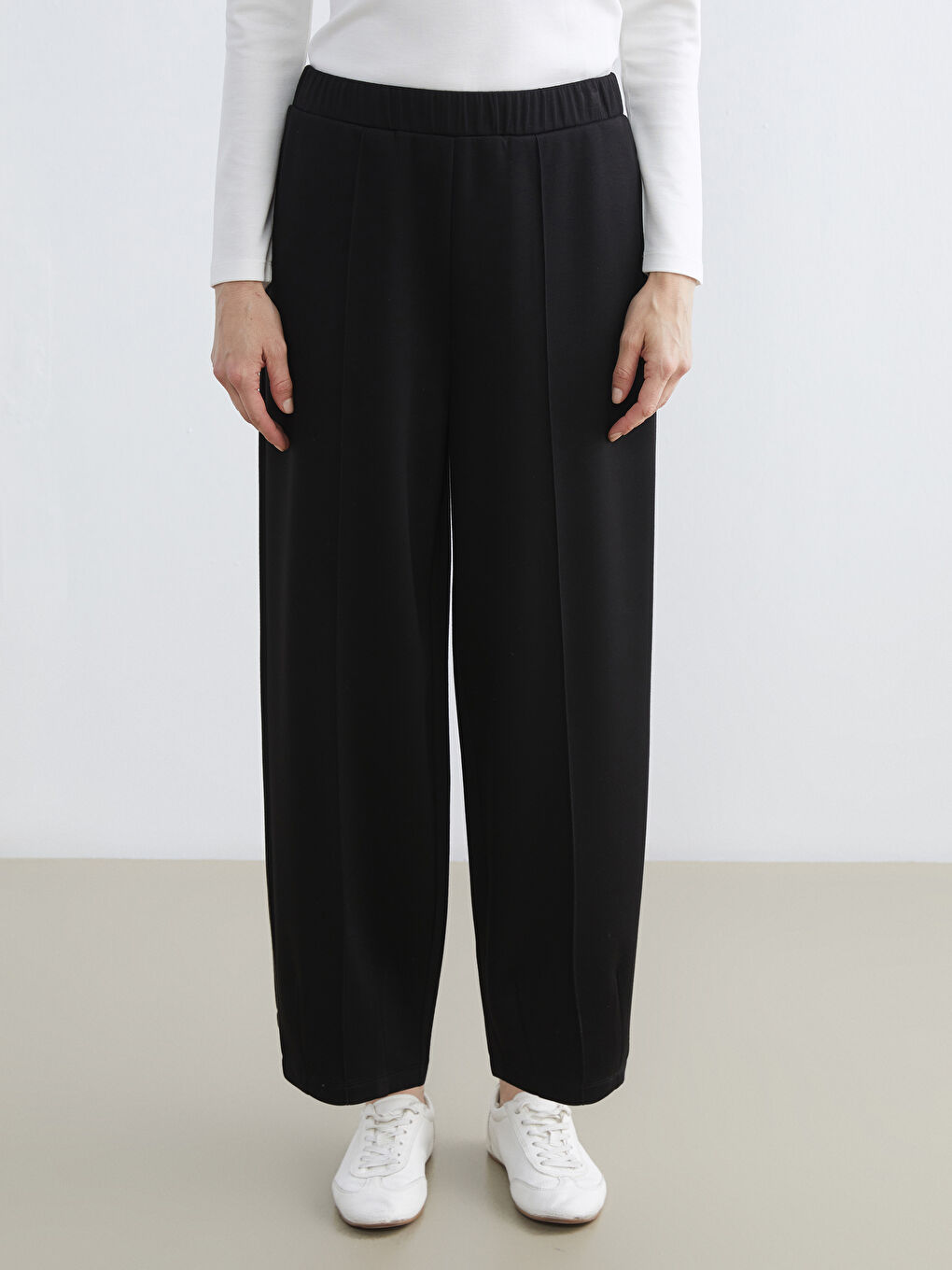 Pantalon de survêtement NOIR Femme-1