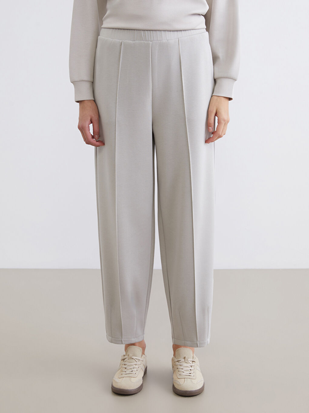 Žena SIVA Trenirke-1