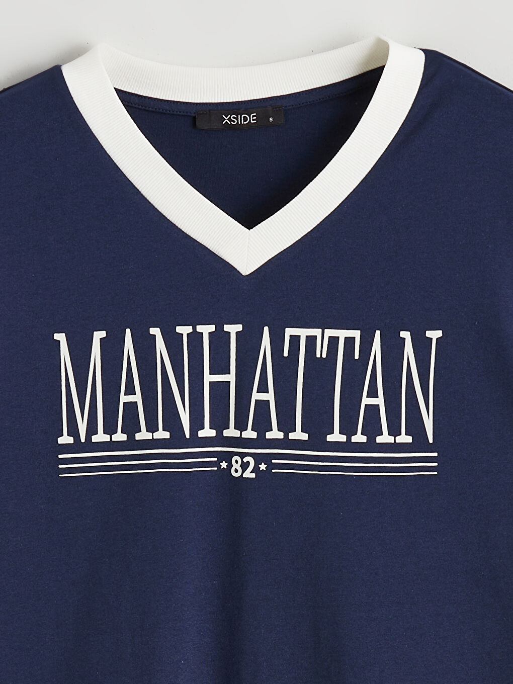 تیشێرت شینی تۆخ ژن-5