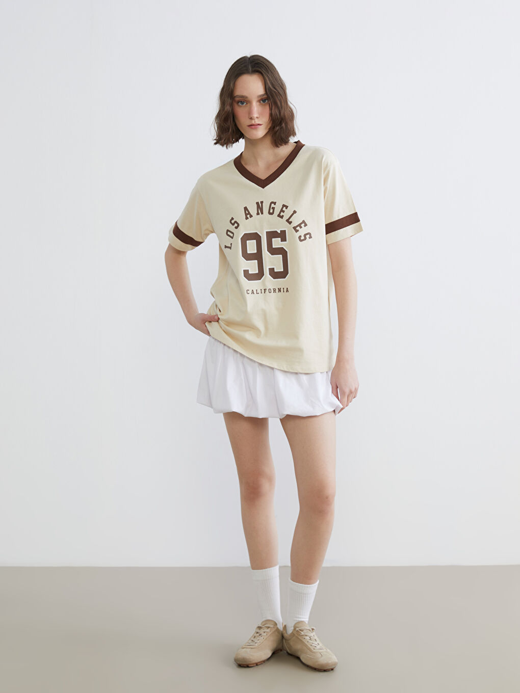 V Neck Printed Oversize Women's T-Shirt-1