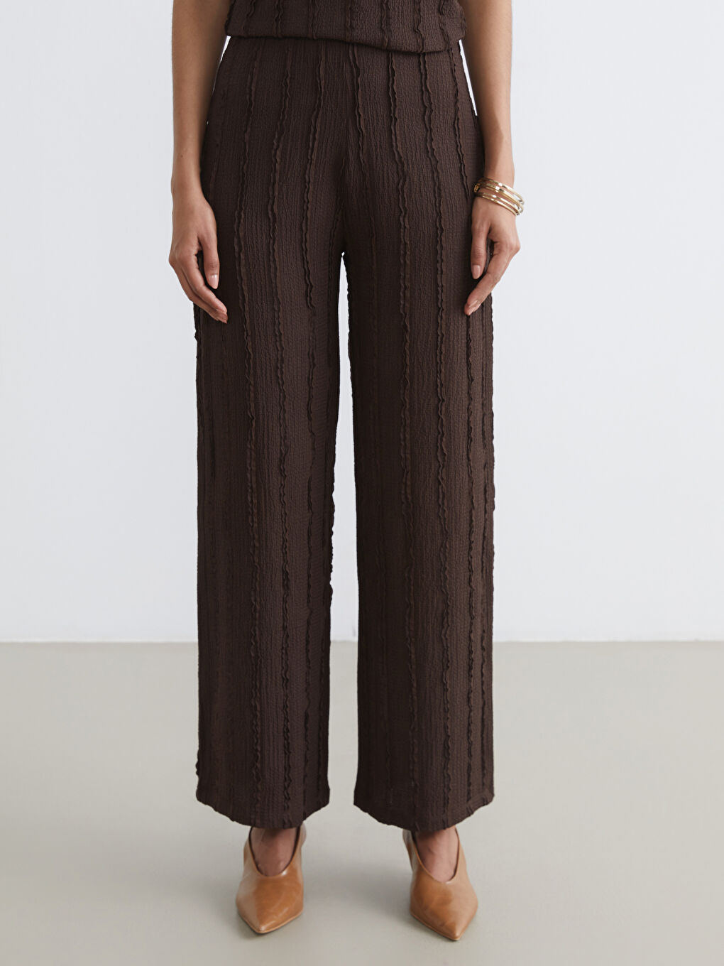 ელასტიური წელი ტექსტურირებული ქალის შარვალი-1