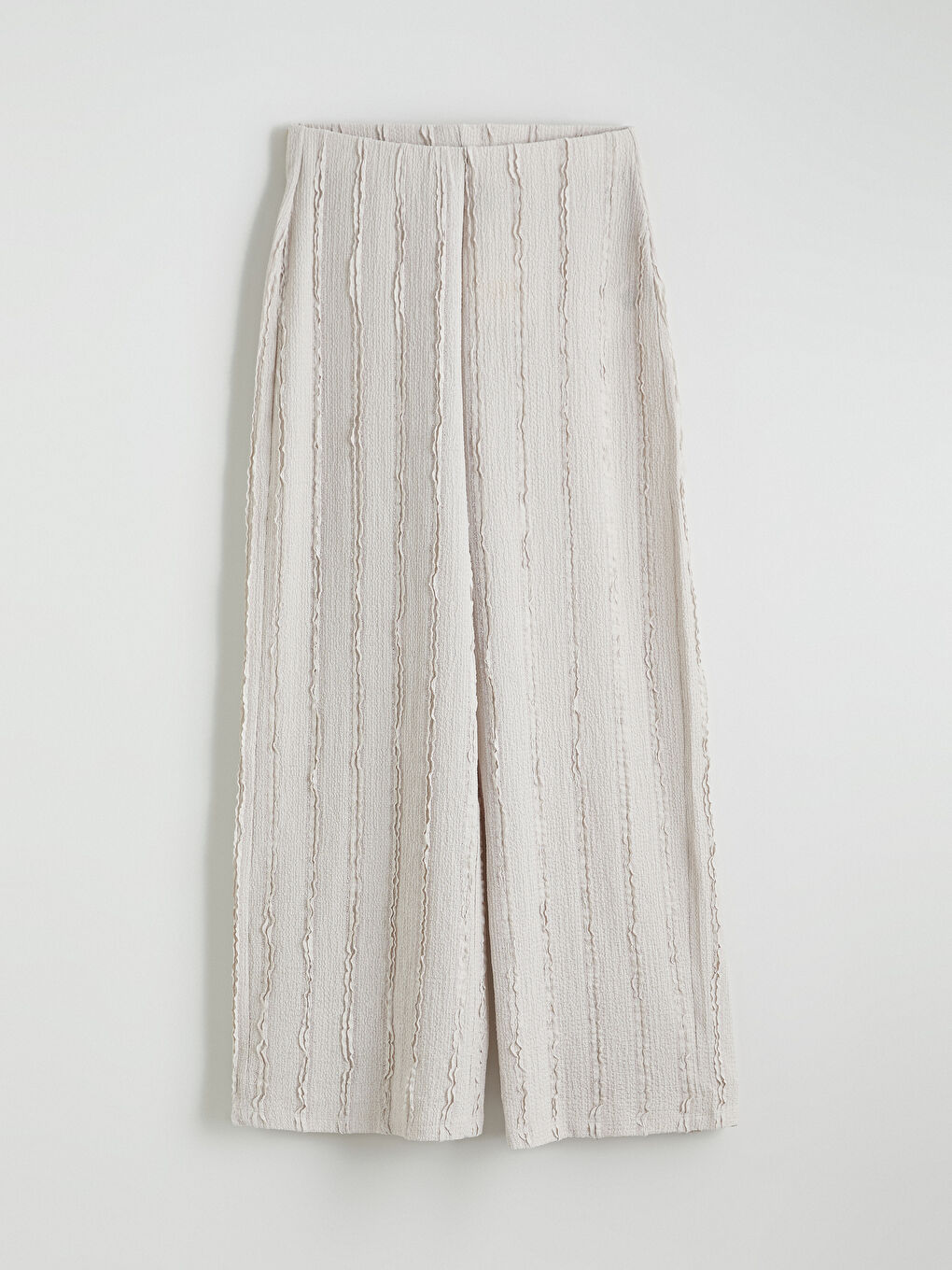 Gri Beli Lastikli Dokulu Kadın Pantolon-4