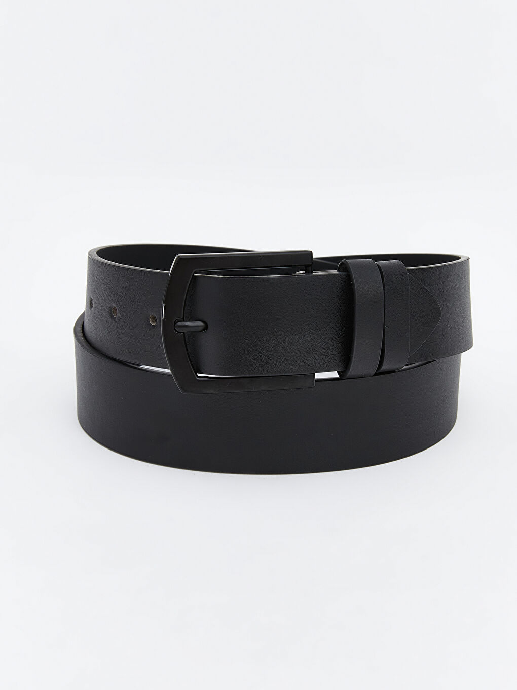 მამაკაცები შავი ქამარი