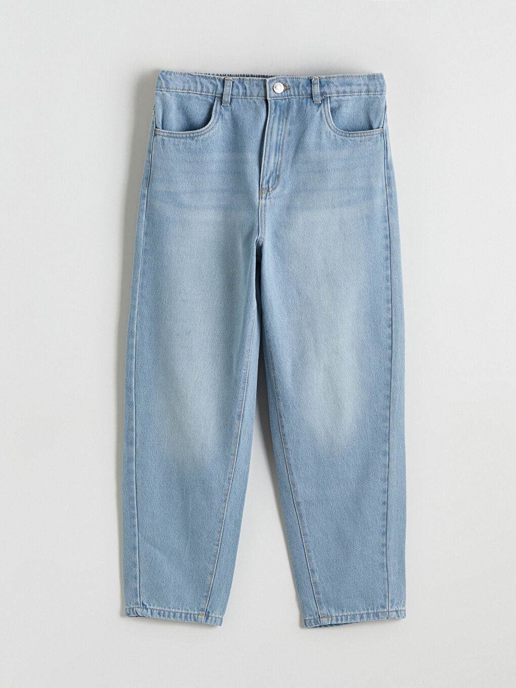 جينز نيلي ولد